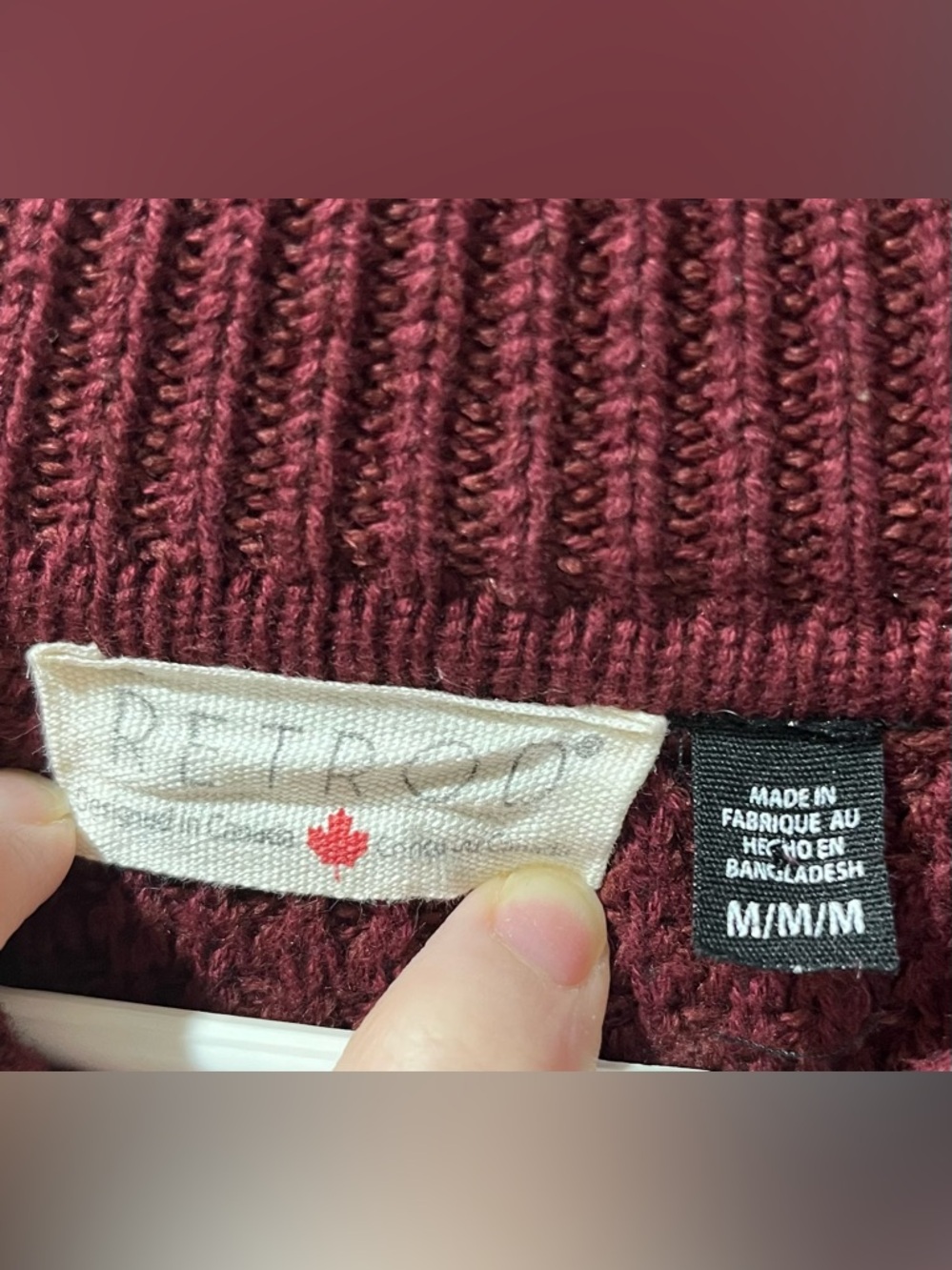 Ribbed Snap-Collar Knit Sweater in Deep Burgundy - Picture 3 of 3